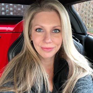 Meet your Posher, Heather